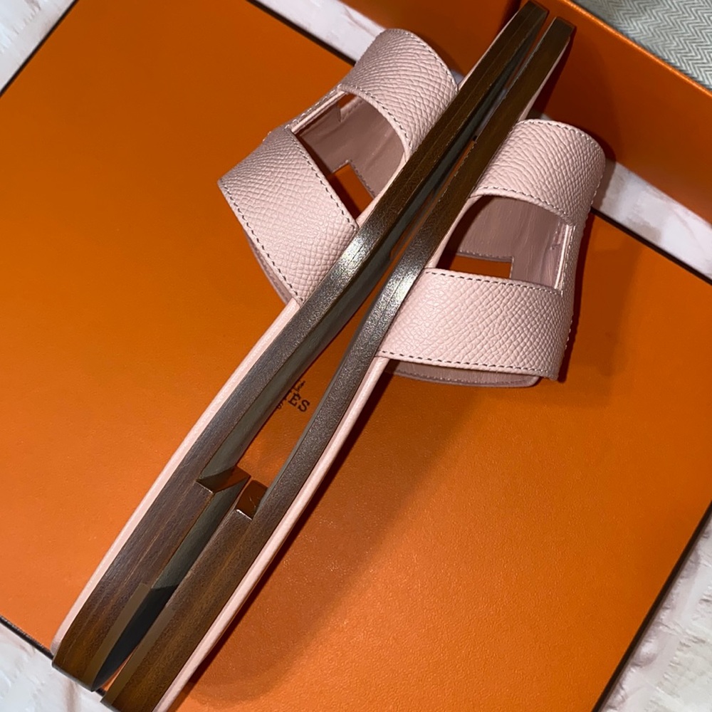 ❌SOLD❌NEW HERMÈS ORAN SANDALS Rose Pâle - Picture 10 of 17